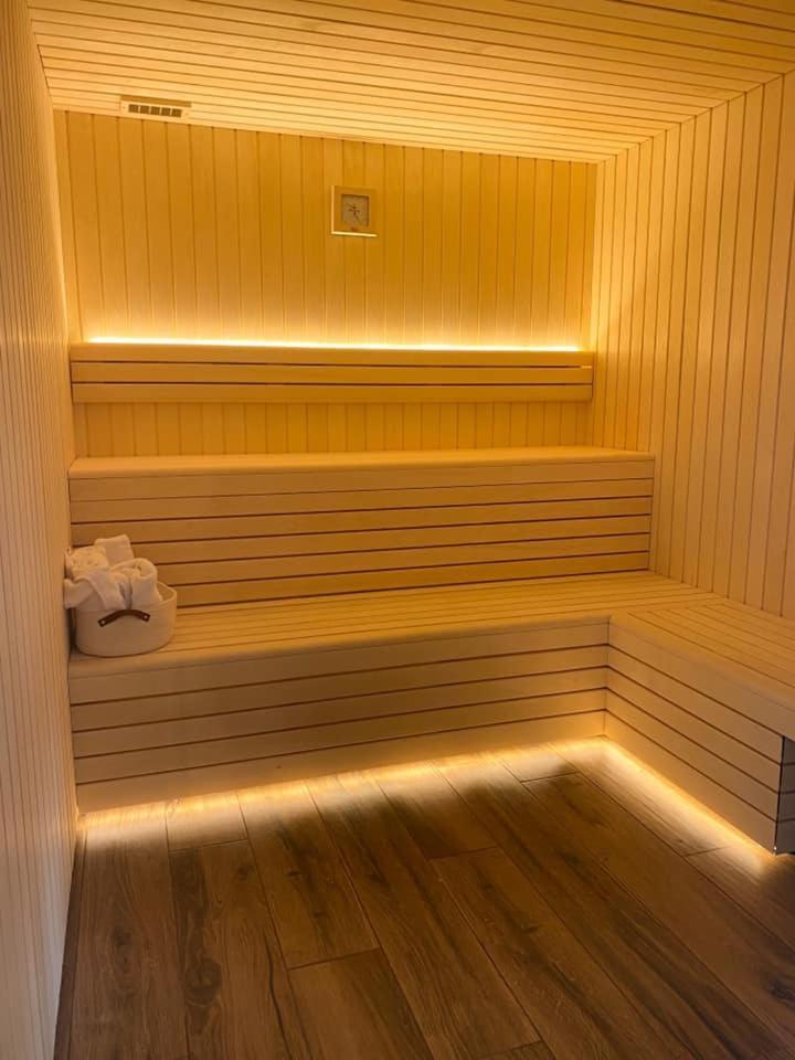 H85 Hotell Chatte Exteriör bild