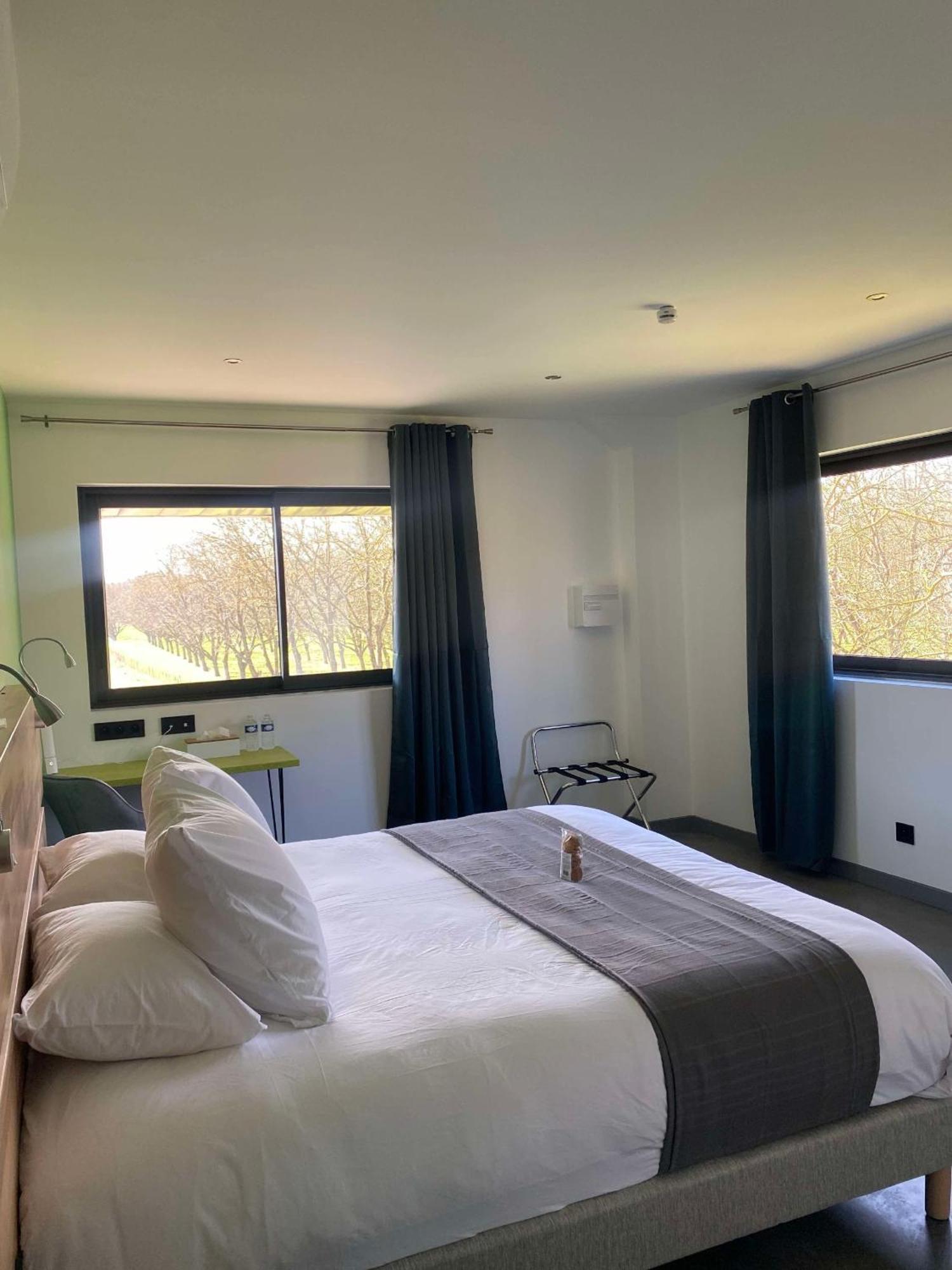 H85 Hotell Chatte Exteriör bild